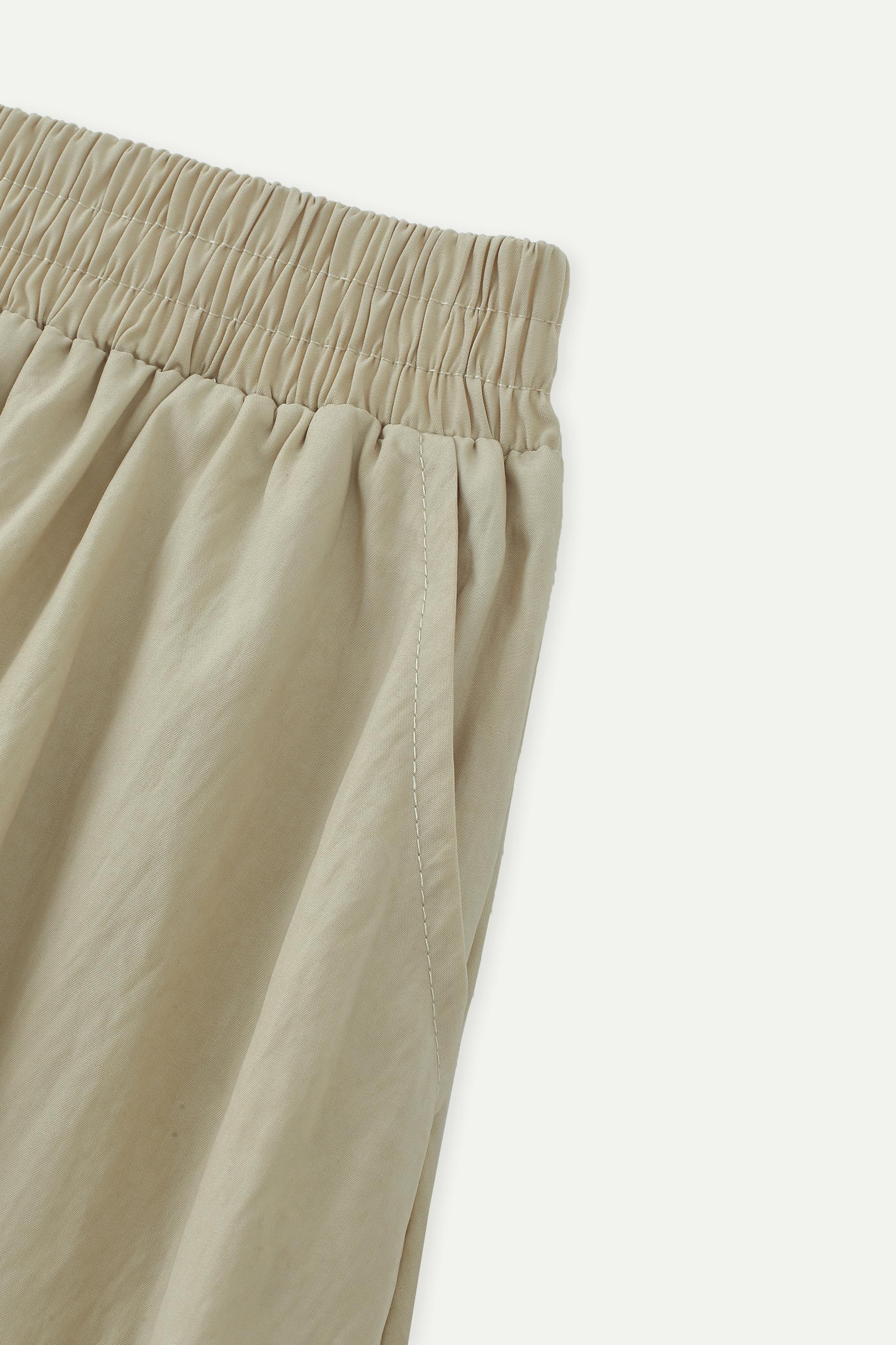 鬆緊腰中長半身裙（附口袋）