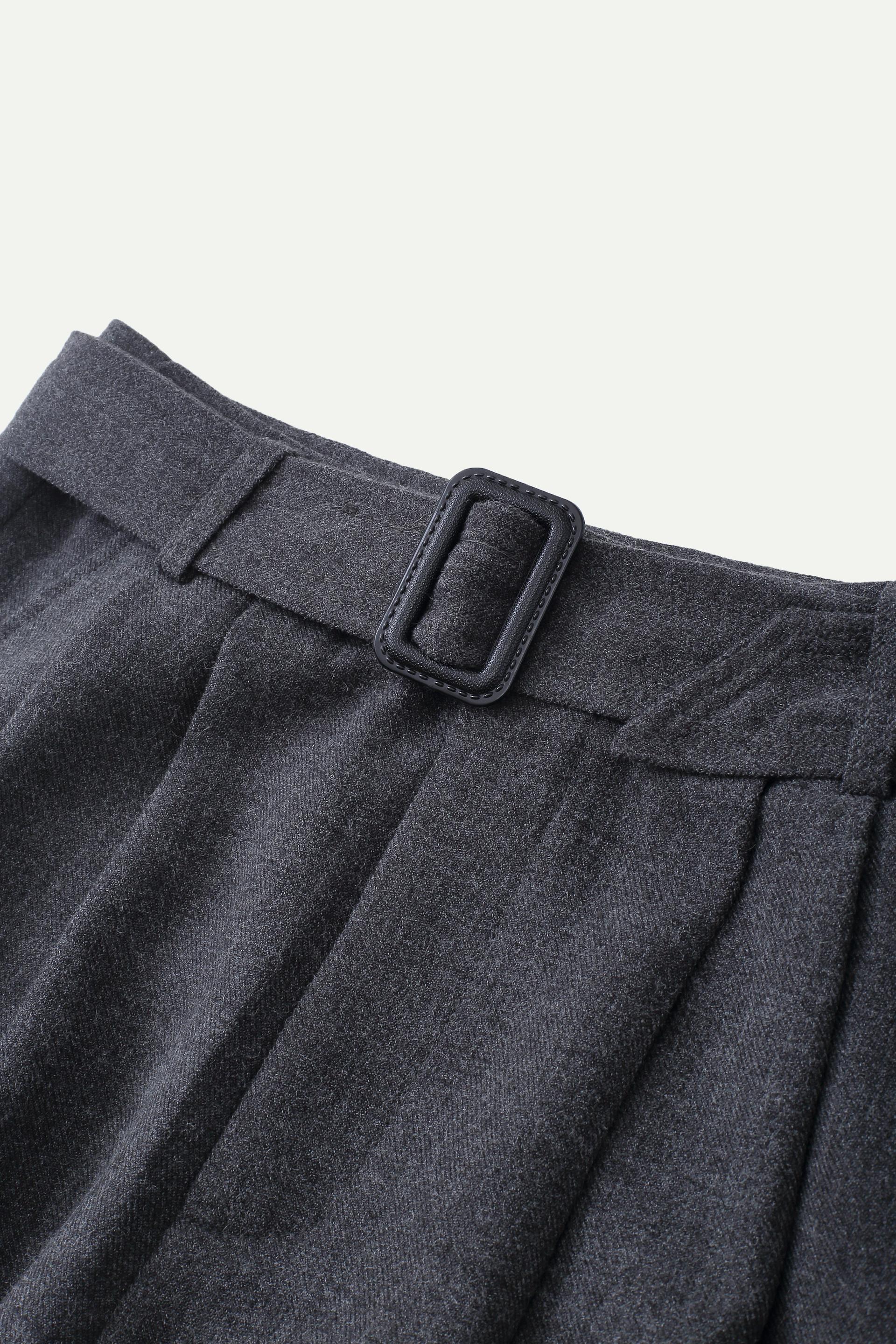 Wide-Leg Belted Pants