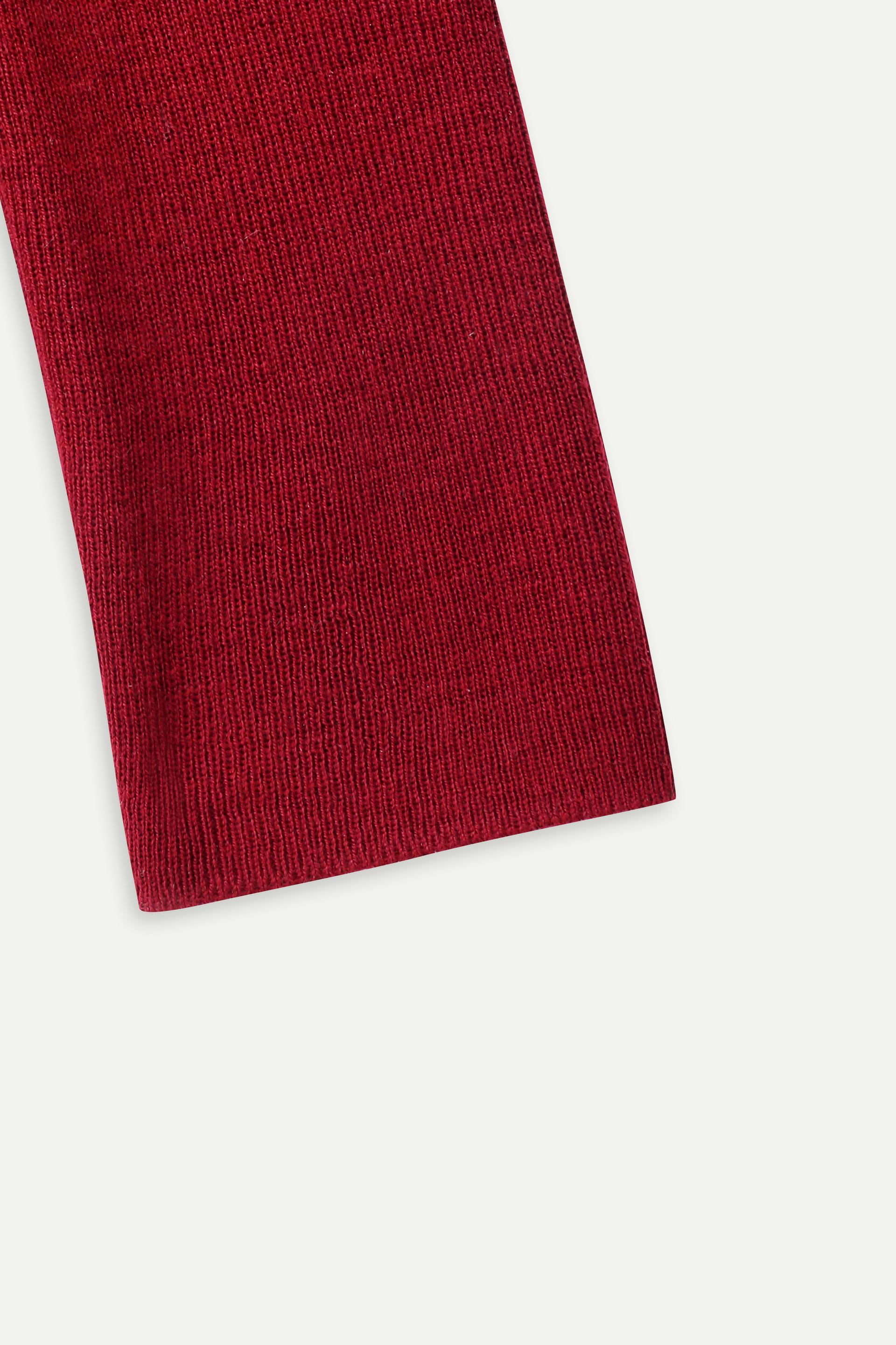 半高領針織上衣