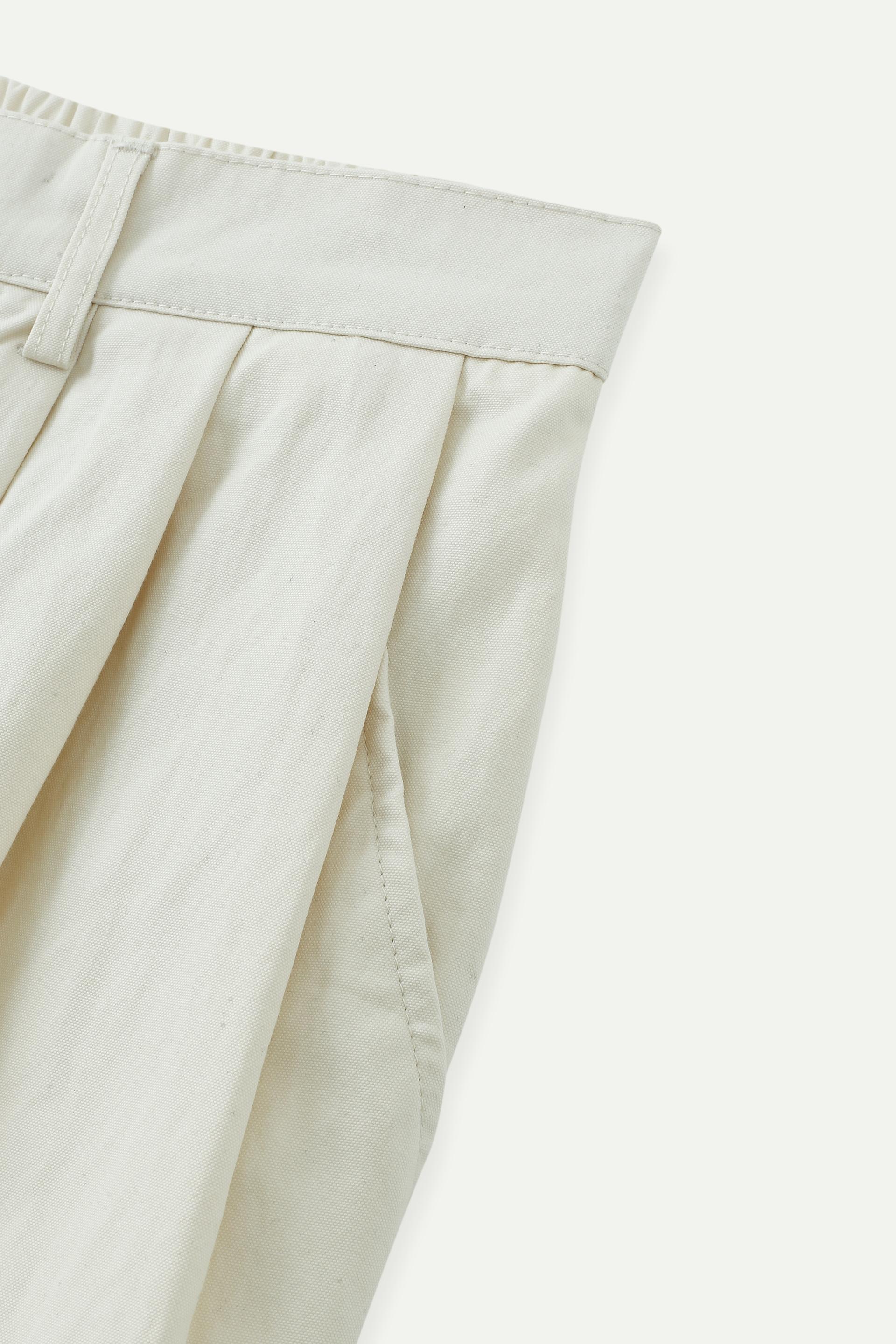 鬆緊腰打褶闊腳長褲