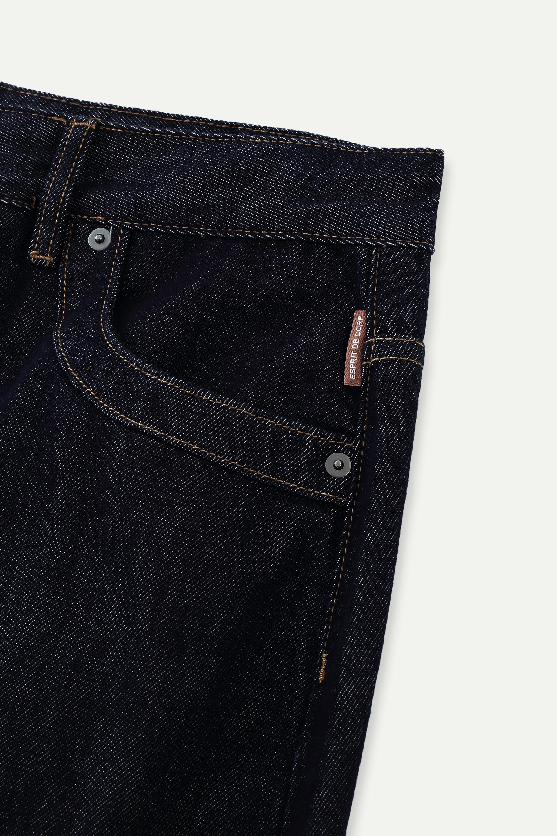 Dark Wash Balloon Leg Jeans with Suede Pocket Detail