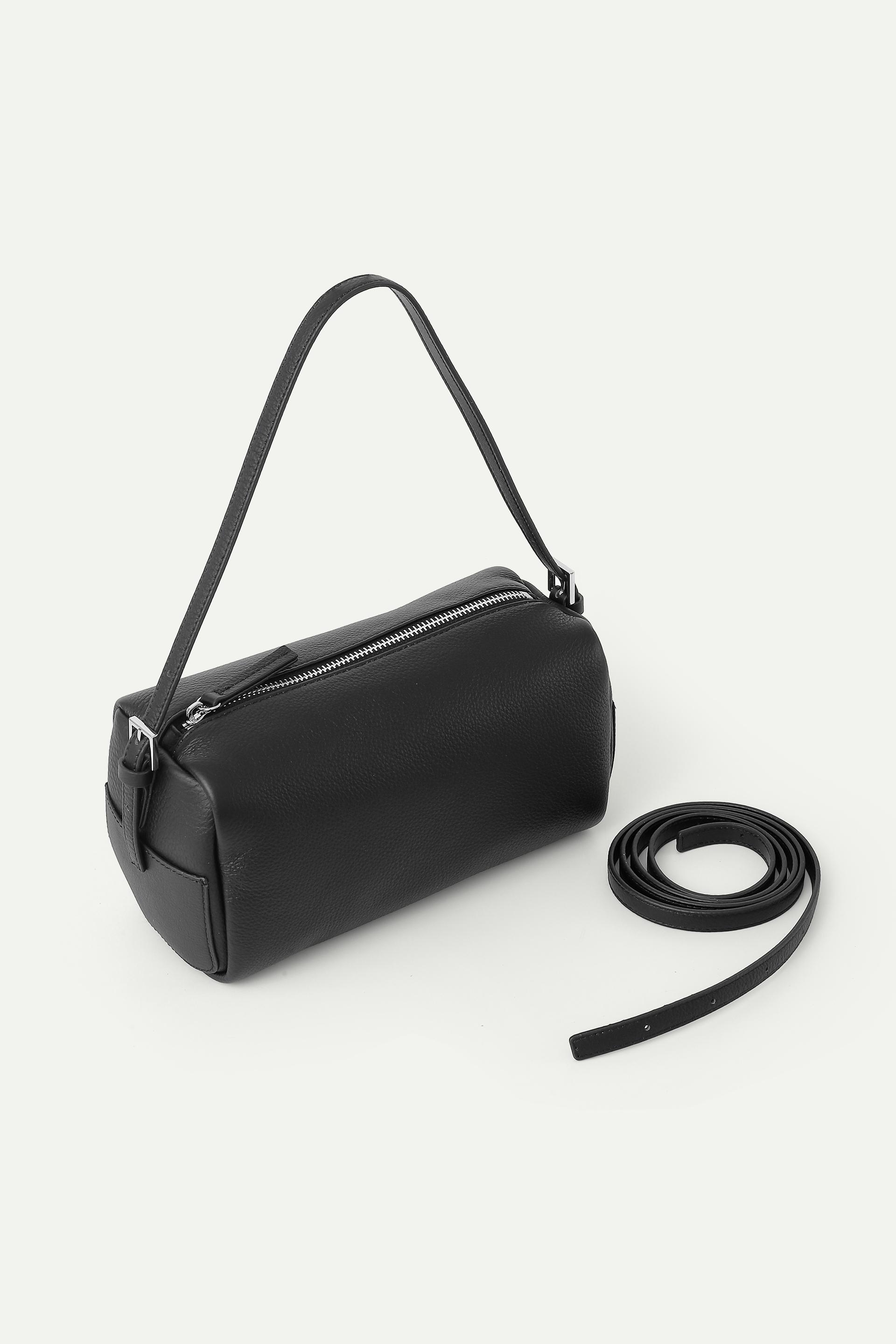 皮革拉鍊肩背袋